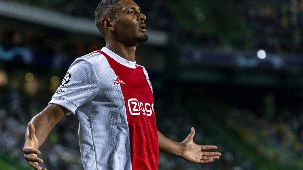 Resumen, goles y highlights del Ajax 4-2 Sporting CP de la jornada 6 de la Champions