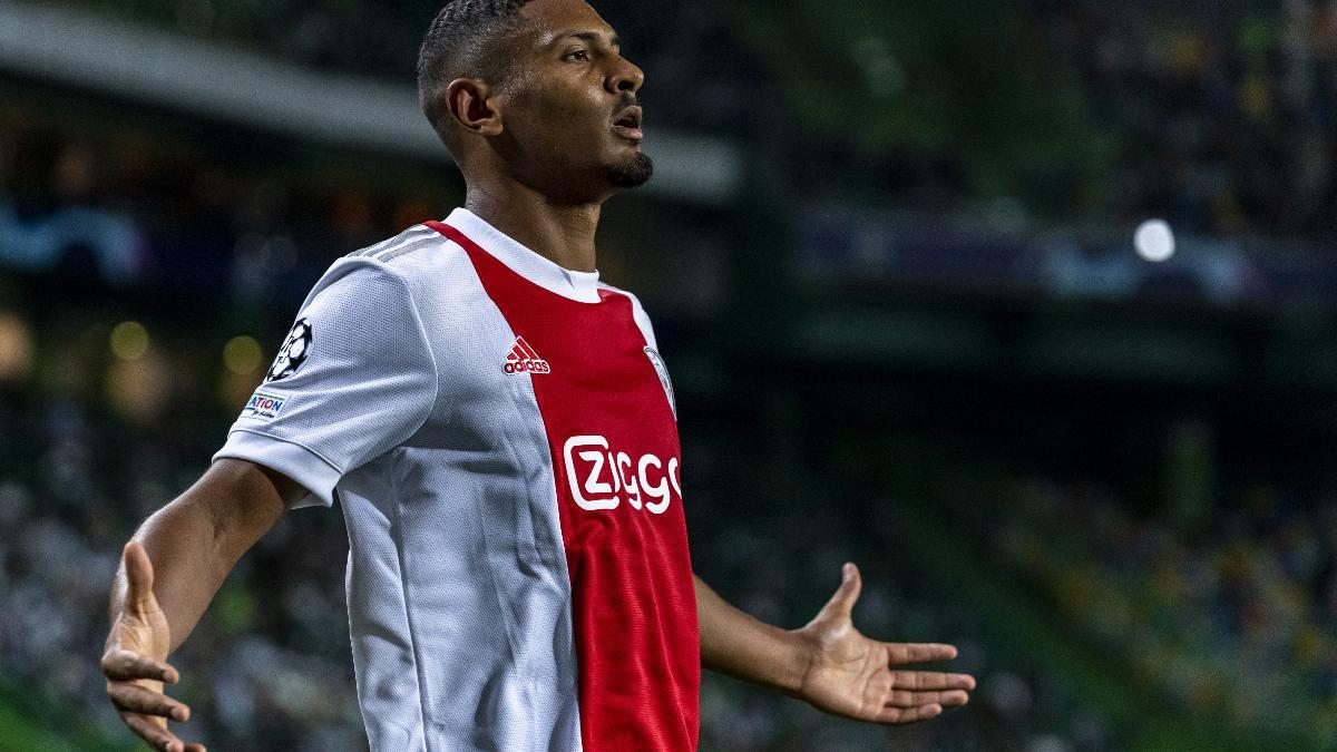 Haller sigue haciendo historia en su temporada de debut