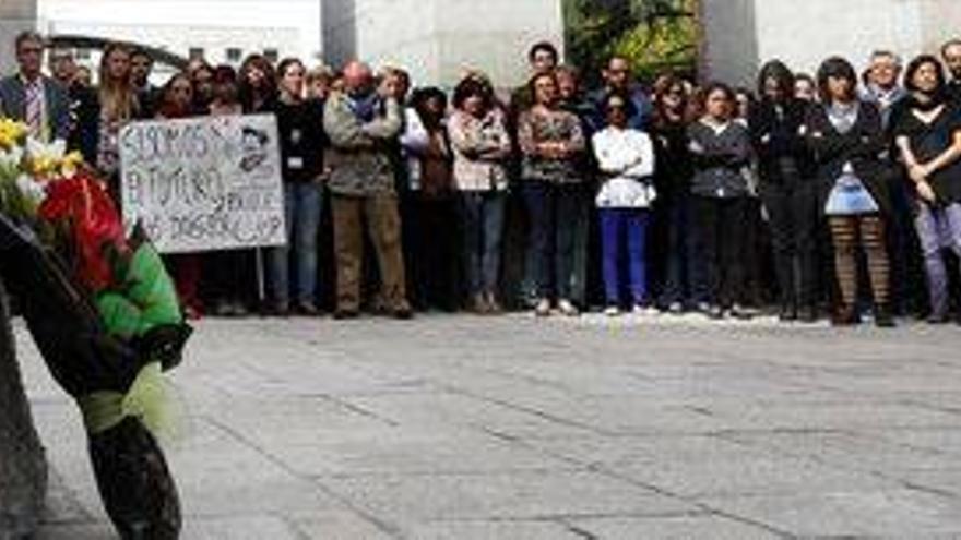 Los científicos españoles celebran una ‘jornada de luto’ por la ciencia