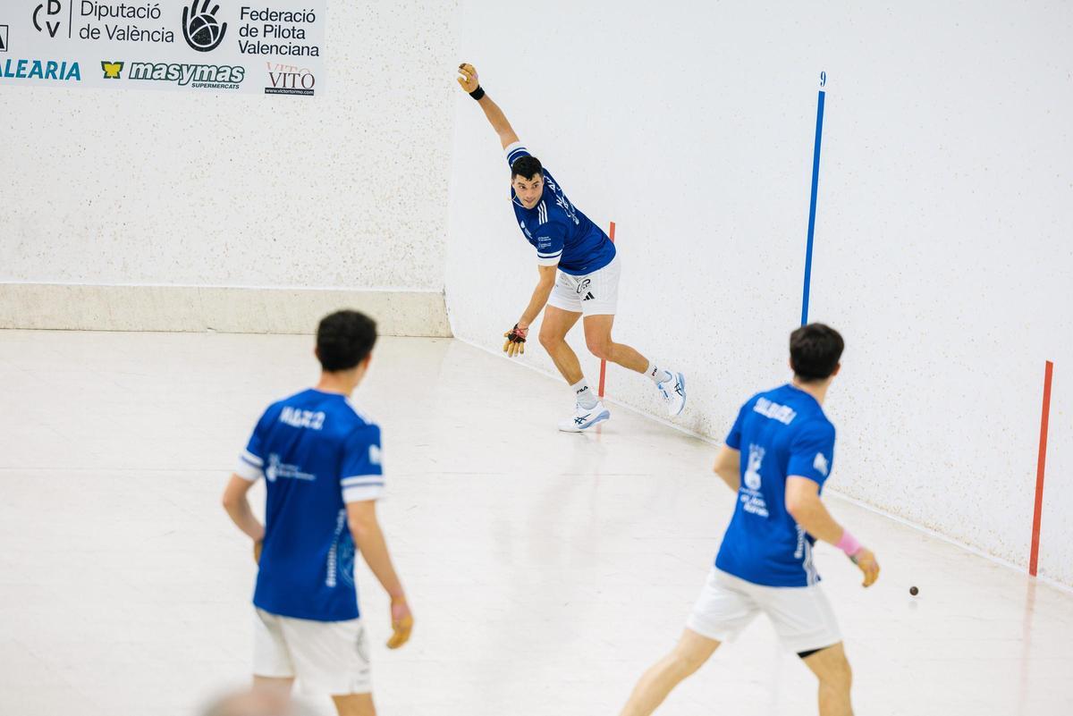 L'equip de Marrahí lidera la classificació de raspall Pro1.