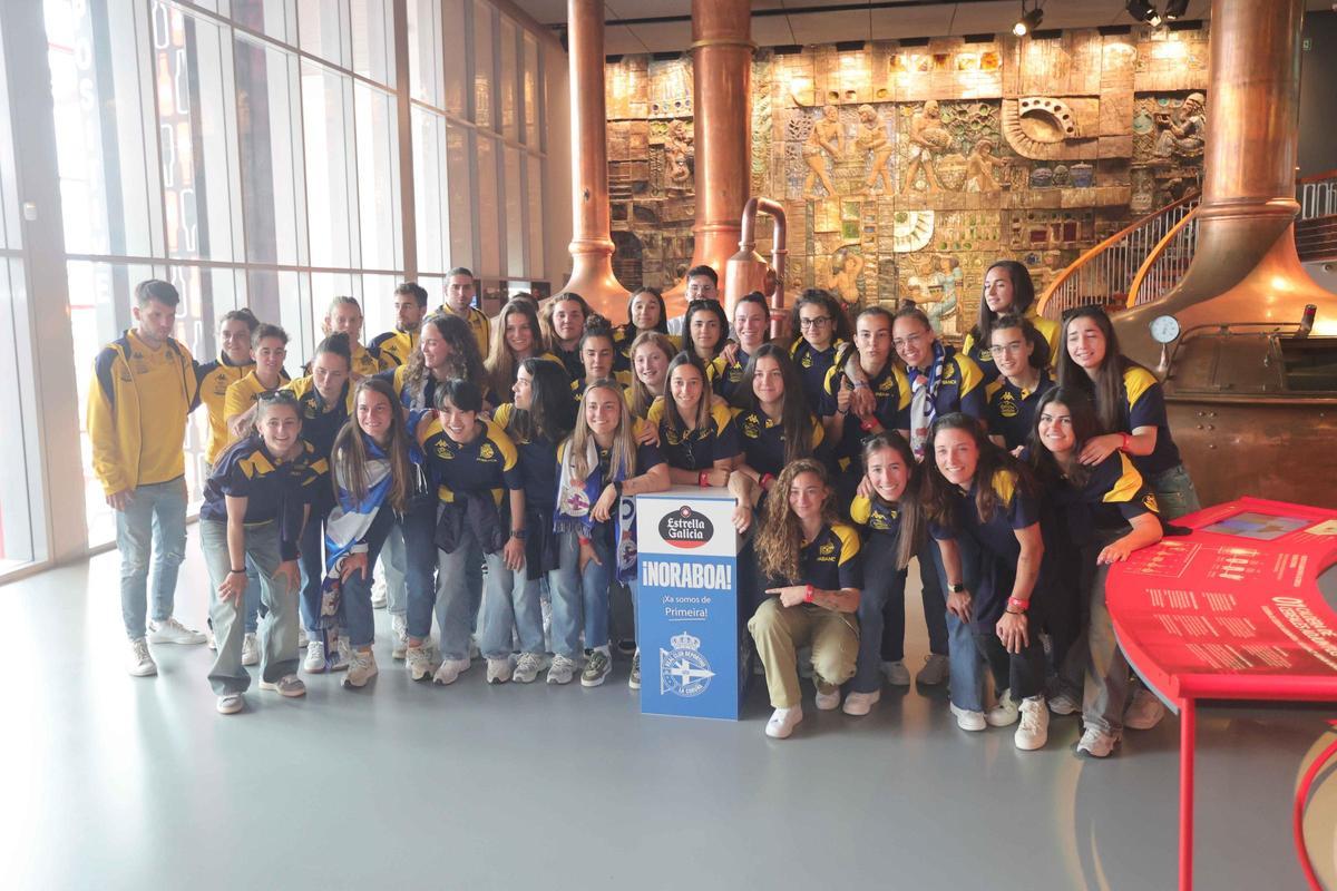El Dépor Abanca celebra el ascenso en el Museo Estrella Galicia
