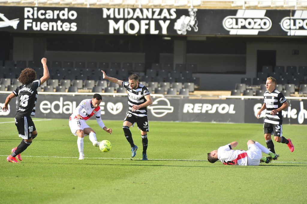 El Cartagena planta cara al Rayo Vallecano