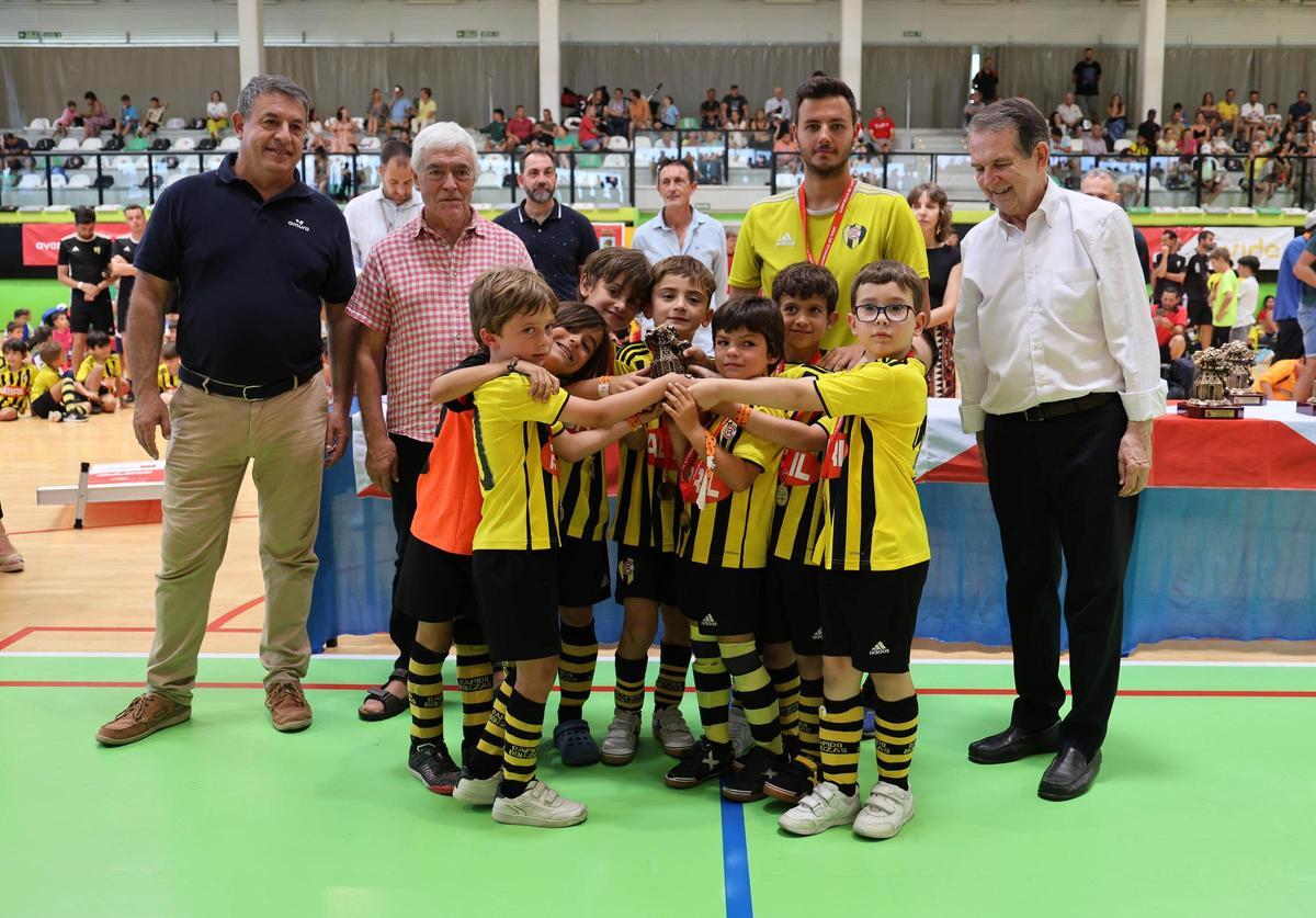La entrega de medallas de la Vigo Cup, en imágenes