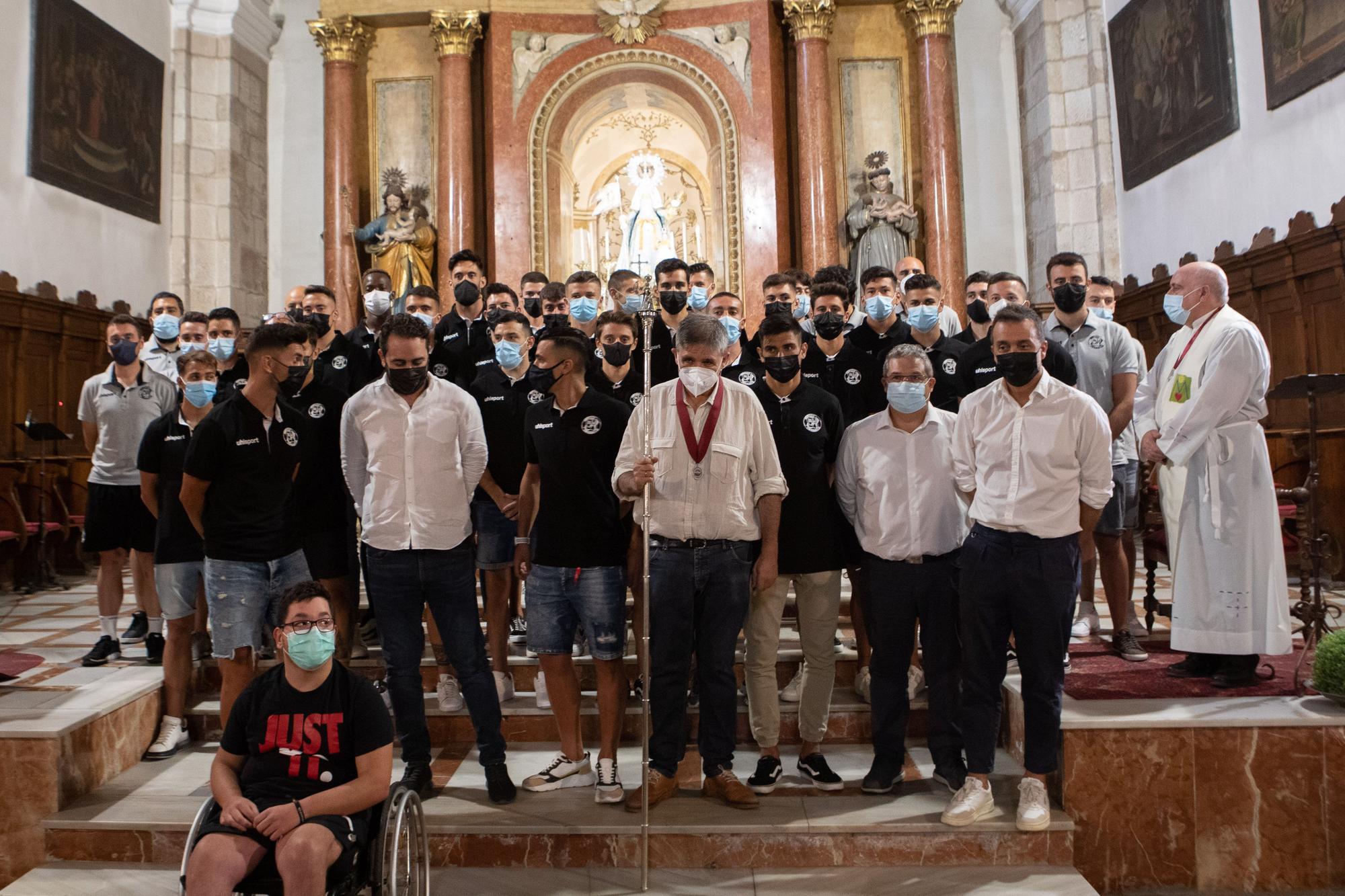 GALERÍA | Ofrenda del Zamora CF a la Virgen de la Concha