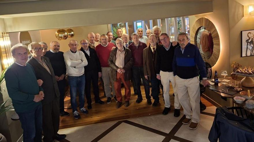 La promoción de 1966 del Alfonso II vuelve a reunirse en Oviedo
