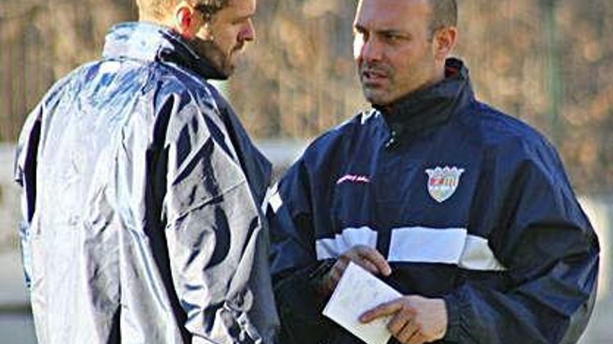 Gabri, ahir, al primer entrenament amb l&#039;Andorra, amb Albert Jorquera