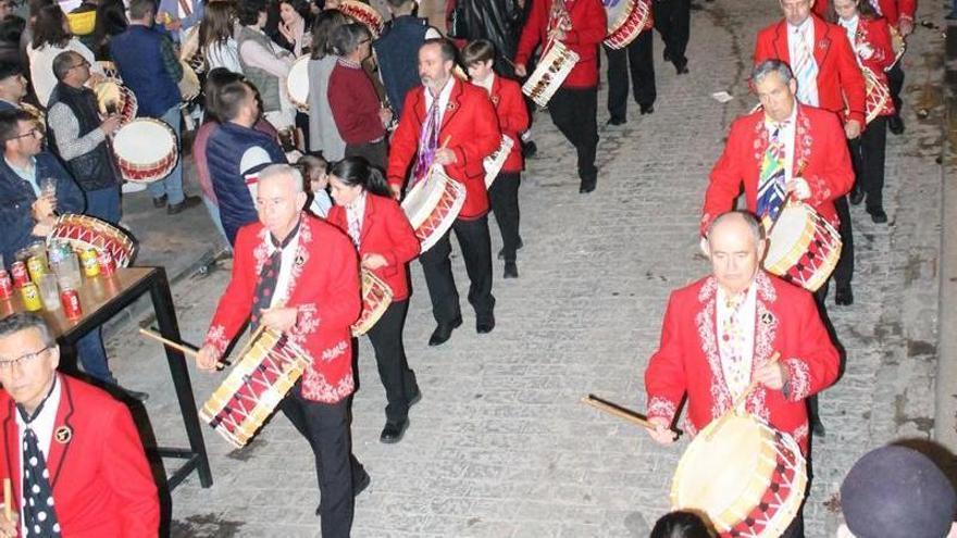 La fiesta de San José une en Baena misereres, tambores y hogueras