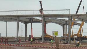 Las obras que tienen lugar en Tafraoui, donde se levanta la factoría de Stellantis en Argelia.