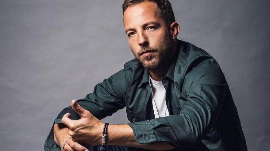 James Morrison encuentra a su mujer muerta en casa