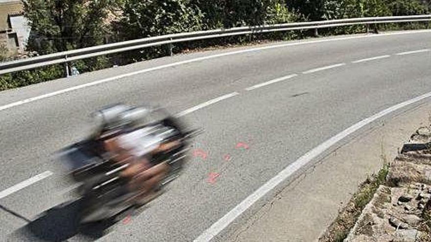 Punt de la carretera on va tenir lloc l&#039;accident mortal de moto dimecres a la nit