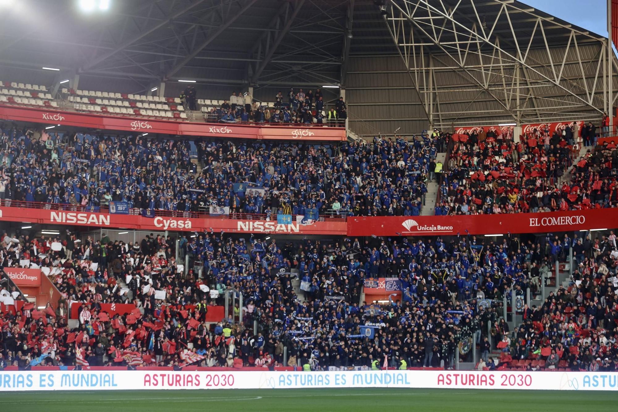 Real Sporting - Real Oviedo: el derbi en imágenes