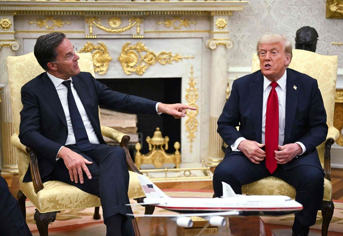 Trump evita imposar sancions a Rússia mentre rearma Ucraïna Trump evita imposar sancions a Rússia mentre rearma Ucraïna