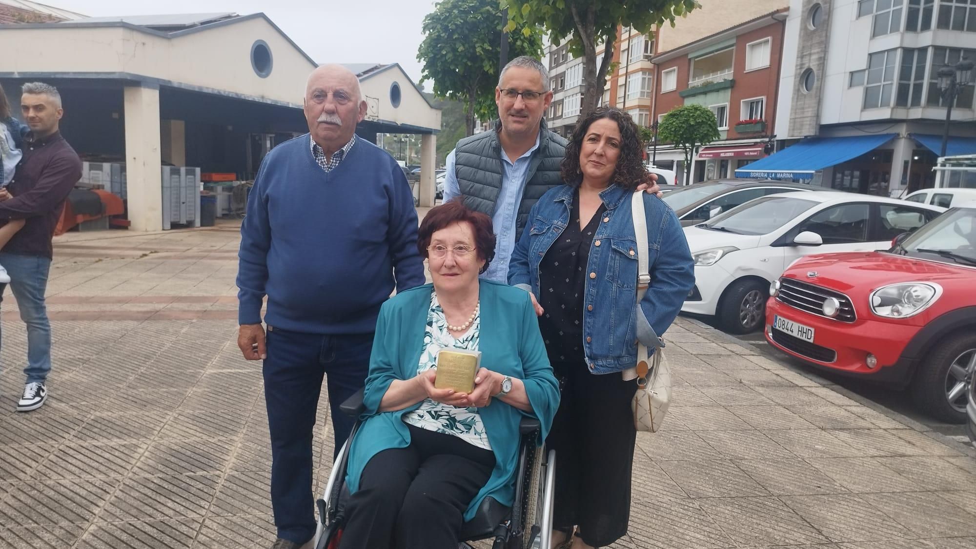 Adoquines contra el olvido en Ribadesella