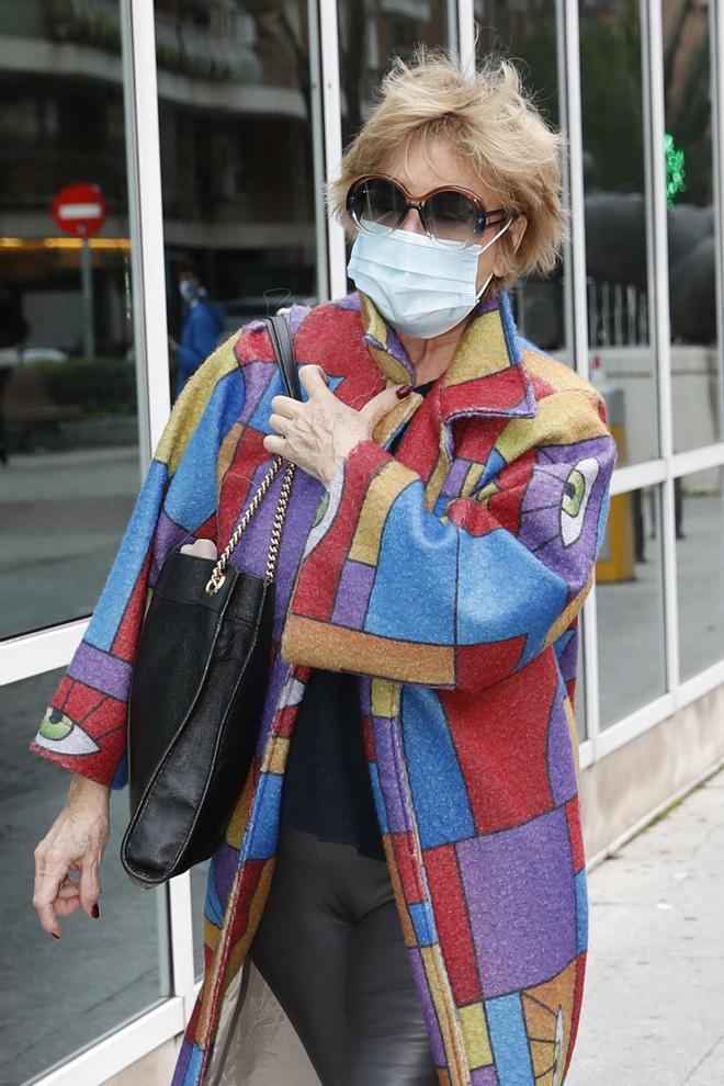 La colaboradora de 'Sálvame', Mila Ximénez, en una visita reciente al hospital debido al cáncer de pulmón que padece