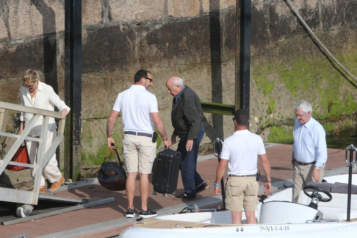 El empresario pasó su primer fin de semana de adelanto del verano a bordo de su yate «Valoria B»