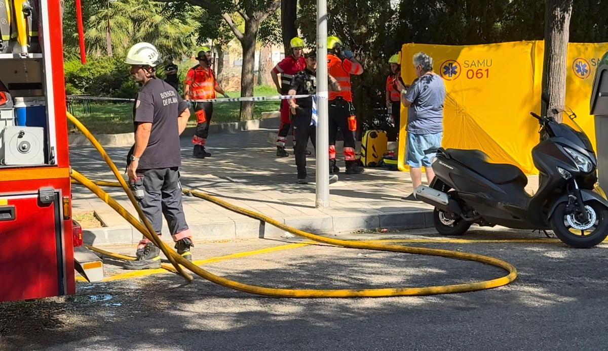 Desalojan un edificio de La Vileta por un incendio en una primera planta