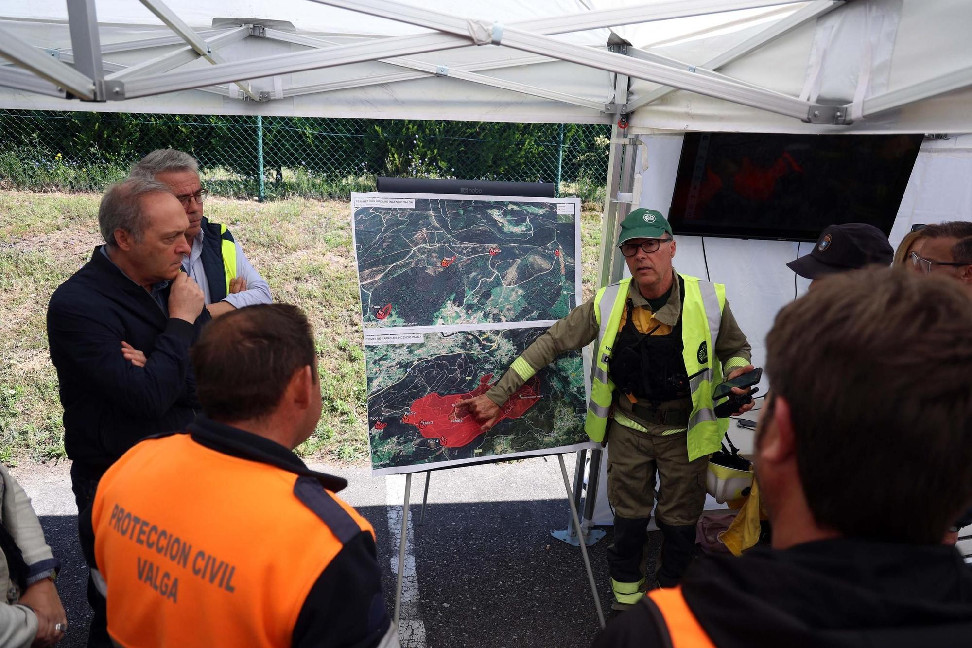 Galicia se prepara con todos sus medios para combatir un gran incendio