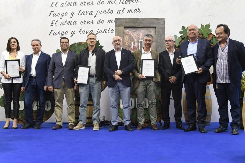 GRAN CANARIA  14-05-2018   LAS PALMAS DE GRAN CANARIA. Descorche de la primera botella de vino de esta temporada. FOTOS: JUAN CASTRO  | 14/05/2018 | Fotógrafo: Juan Carlos Castro