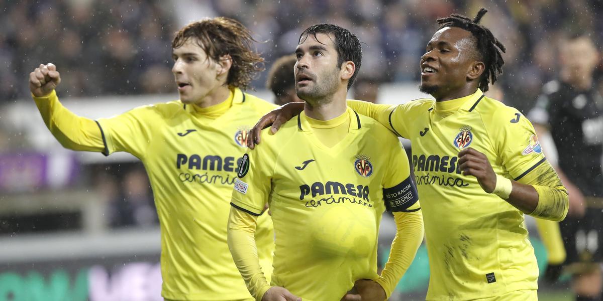 El Villarreal se ha adelantado en el minuto 27 con un tanto de Manu Trigueros en el segundo palo a pase de Chukwueze.