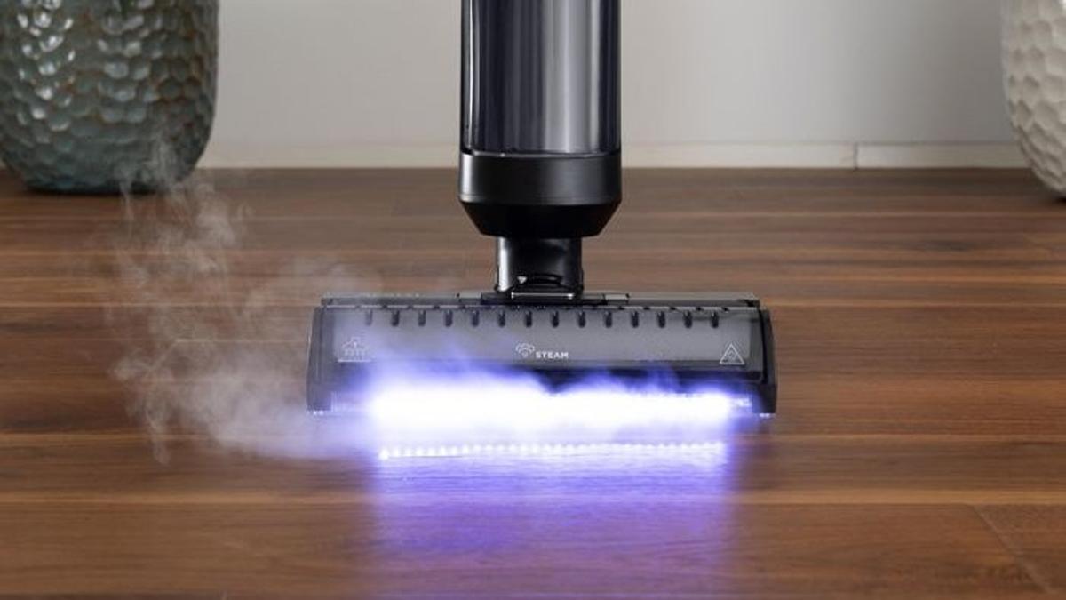 Polti, buhar fonksiyonu ile Rollysteam elektrikli süpürgeyi sunar
