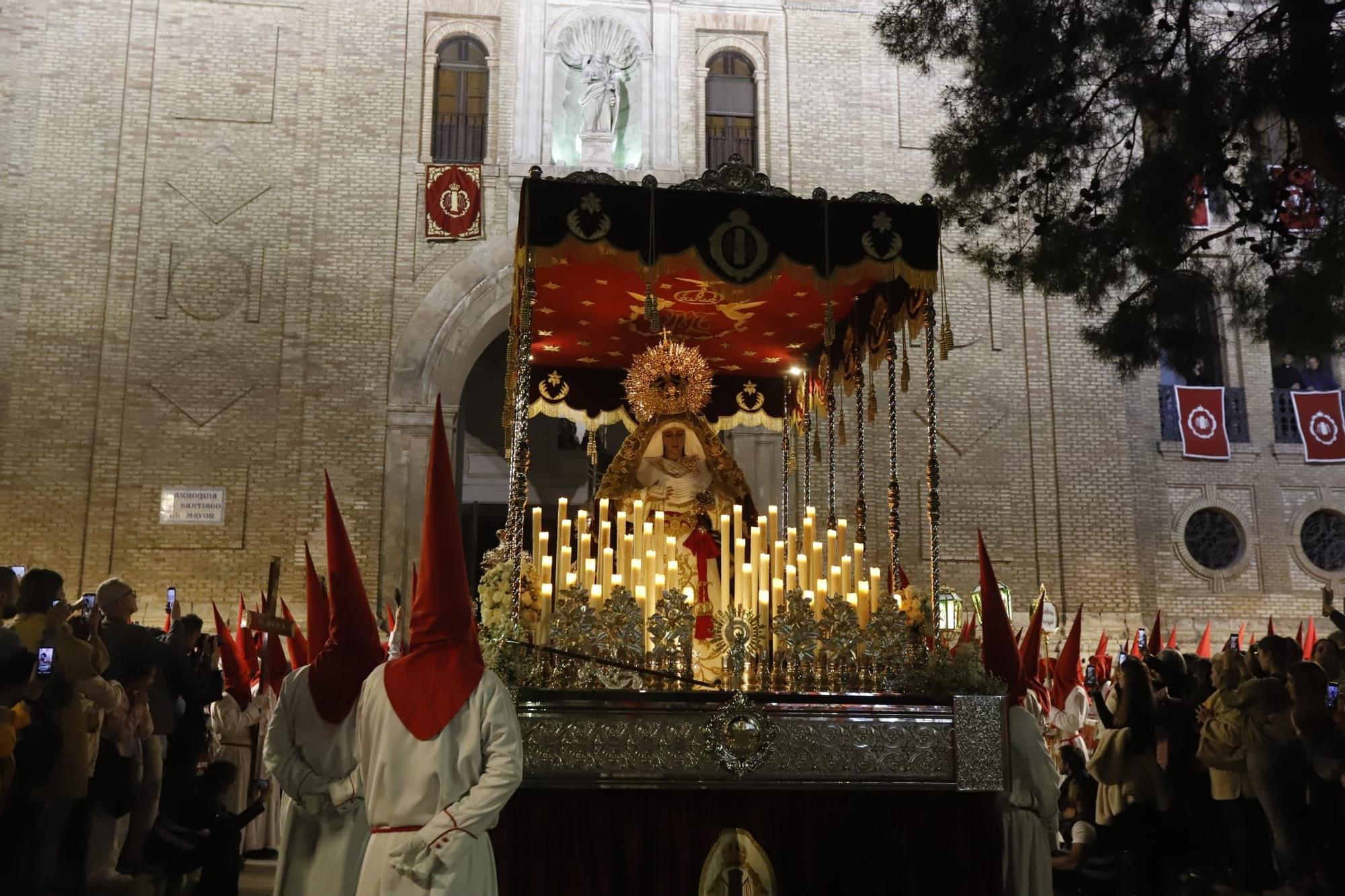 En imágenes | Procesiones del Jueves Santo en Zaragoza