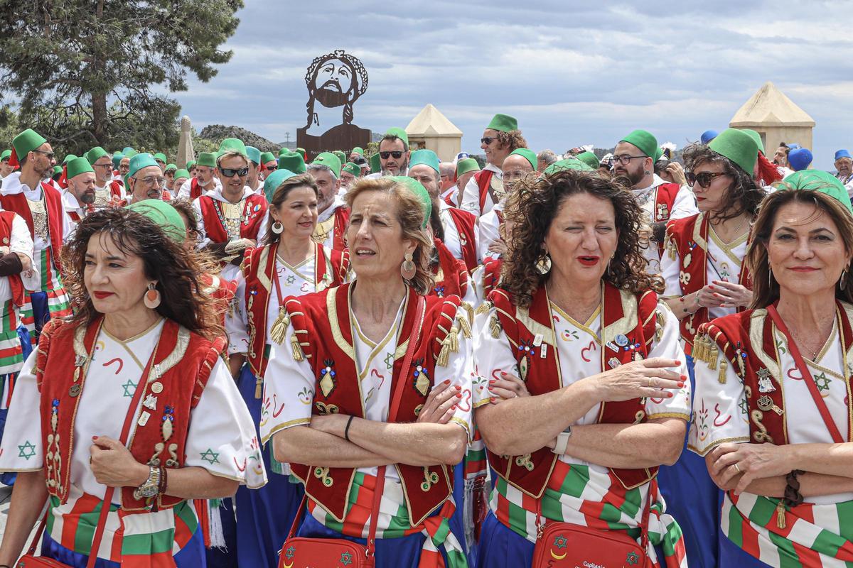 Así ha sido la bajada del San Bonifacio, Mártir de la ermita en Petrer