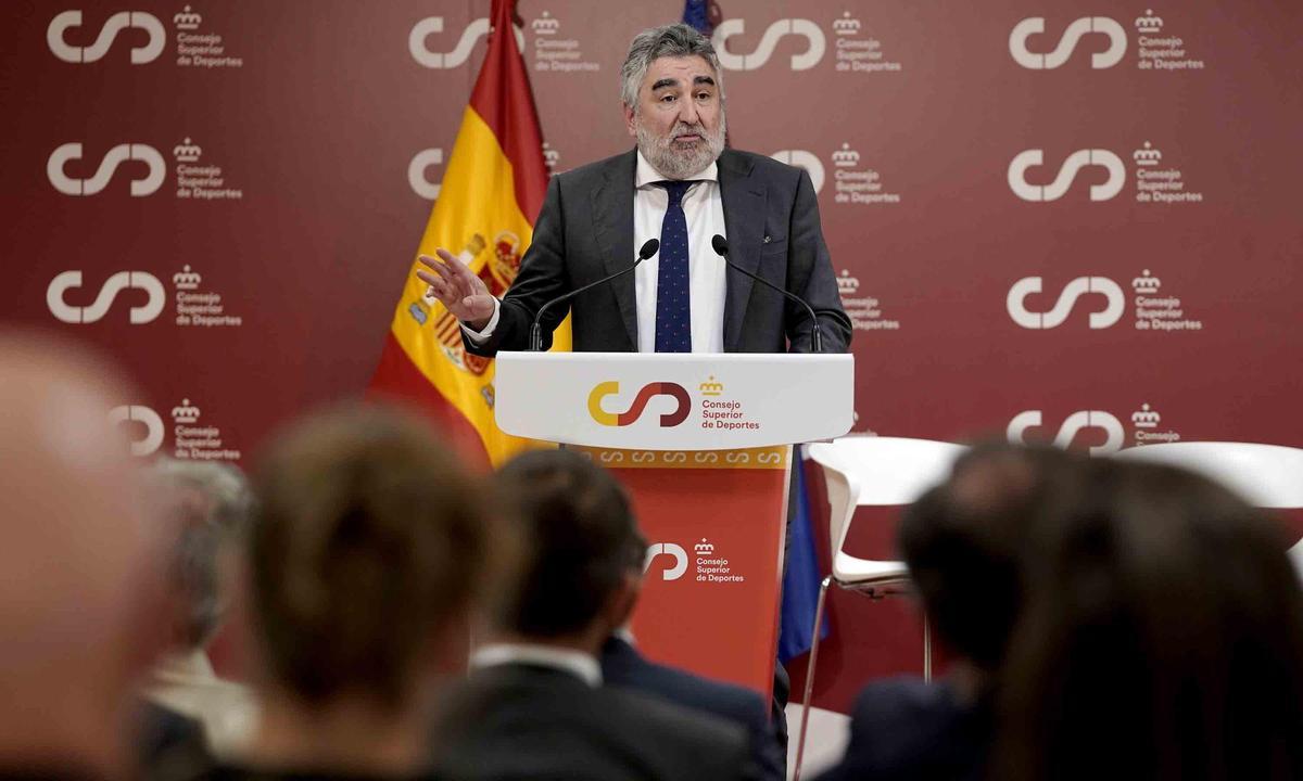 Alicante estrenará el Foro Ferrándiz con Emilio Butragueño, Juan Antonio Corbalán y el documental “Pedro Ferrándiz, la leyenda”
