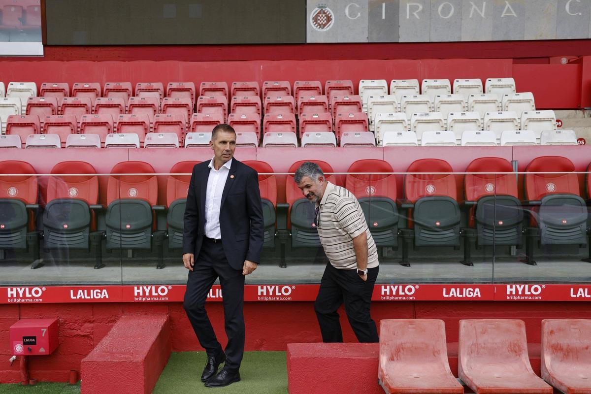 Les imatges de la presentació de Javier Boñar amb el Girona FC Les imatges de la presentació de Javier Boñar amb el Girona FC