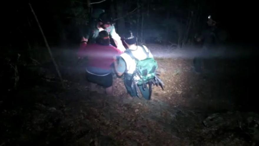 Rescatada de madrugada una senderista belga accidentada en el Pirineo