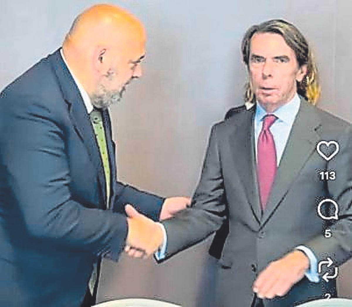 Jaime Martínez junto a José María Aznar