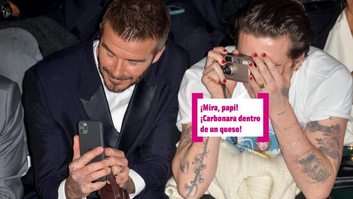 Brooklyn y David Beckham hacen fotos a unos carbonara