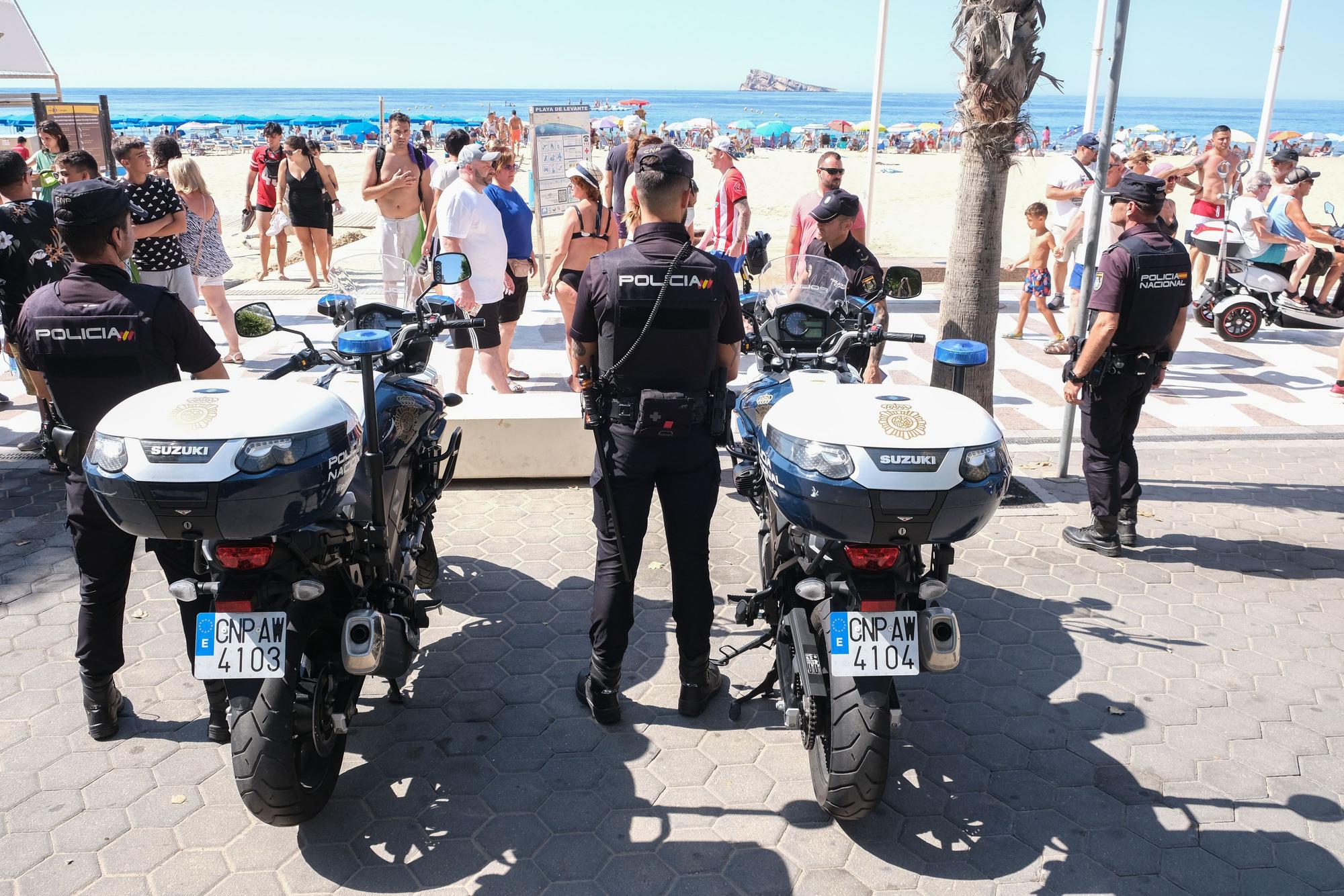 Así ha sido la exposición de medios de la Policía Nacional en Benidorm