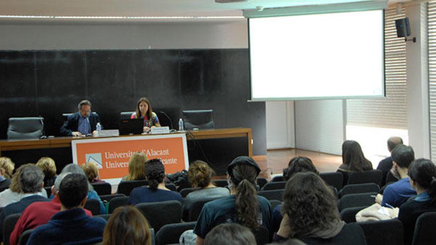 La Universidad de Alicante implanta un programa docente para mejorar su calidad educativa