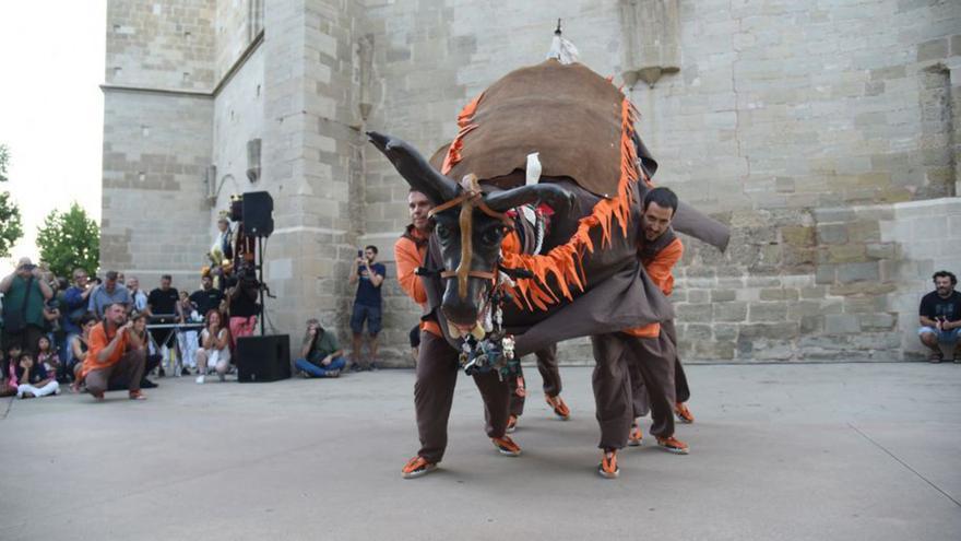 La Víbria, la Mulassa i el Drac podrien ballar l’any vinent amb la imatgeria