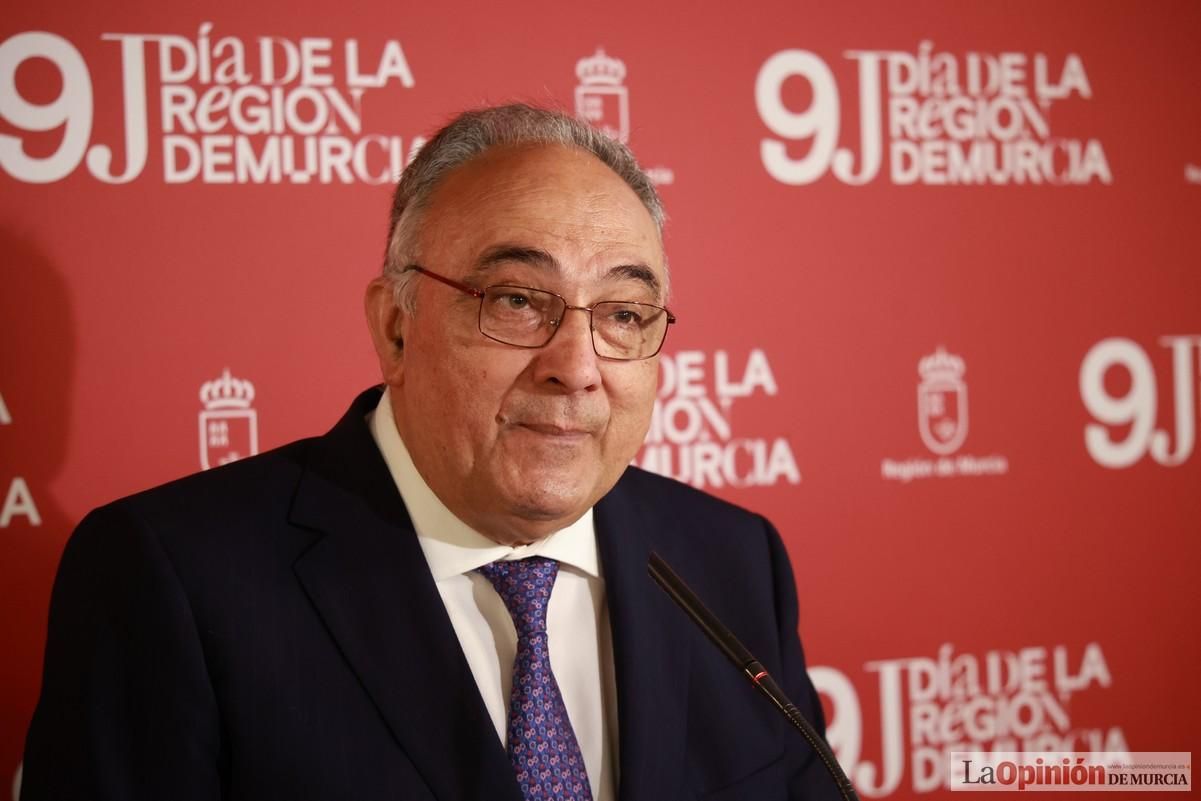 Así ha sido el acto institucional del Día de la Región de Murcia en el Teatro Romea