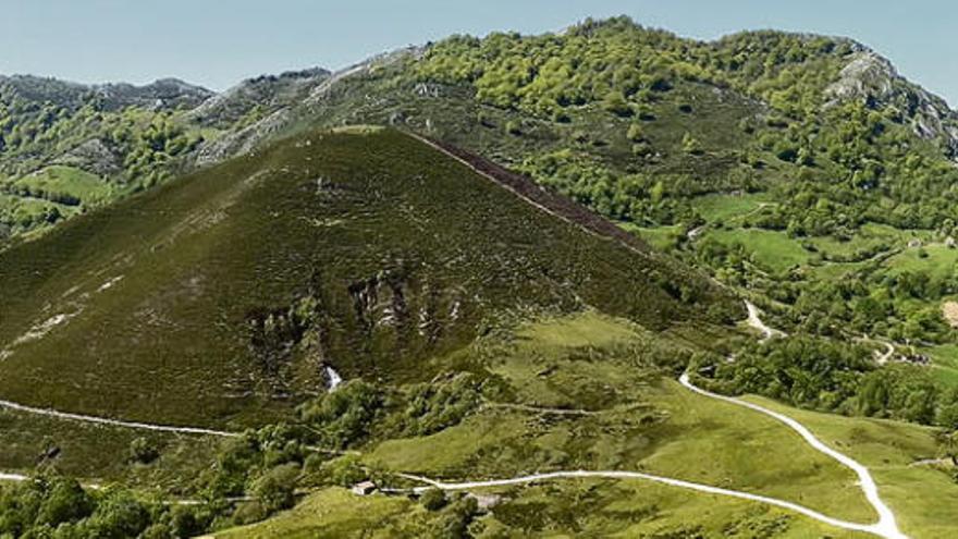 Senderos de agua y montaña