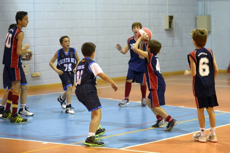 DÍA DEL MINIBASKET. Partidos de las 9:45 horas