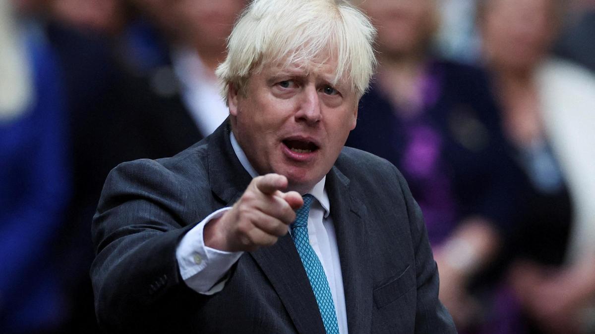 Boris Johnson prinunciant l'últim discurs com a primer ministre