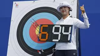 Récord olímpico y mundial de la tiradora con arco surcoreana Lim Sihyeon