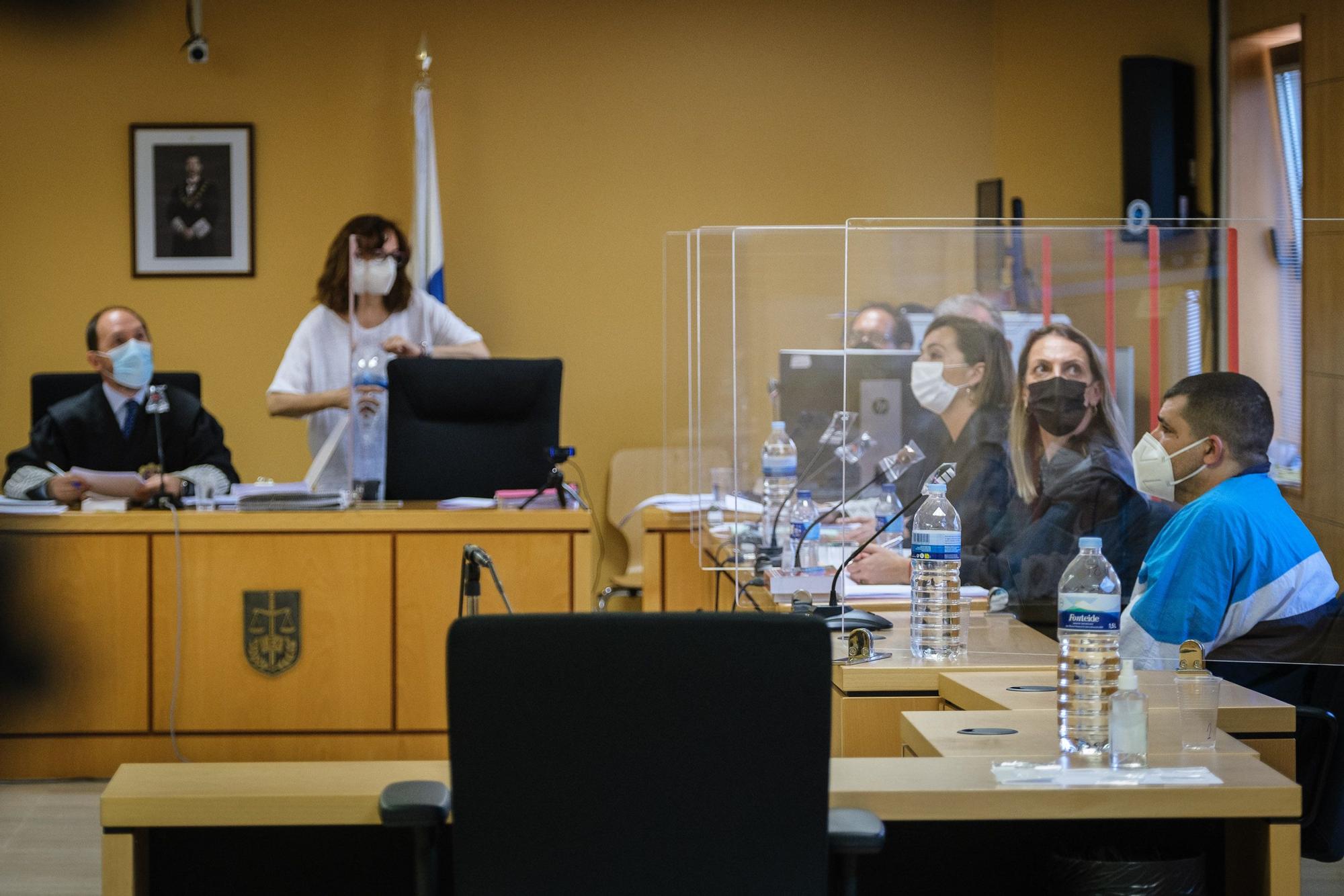 Juicio al hombre que asesinó a su madre en una vivienda de Los Llanos de Aridane hace más de dos años.