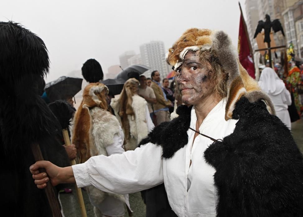 Desfile de máscaras ibéricas en Gijón