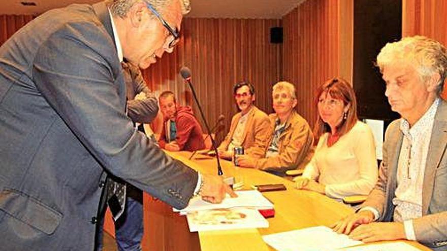 El regidor Roberto Rivas pren possessió a Blanes.