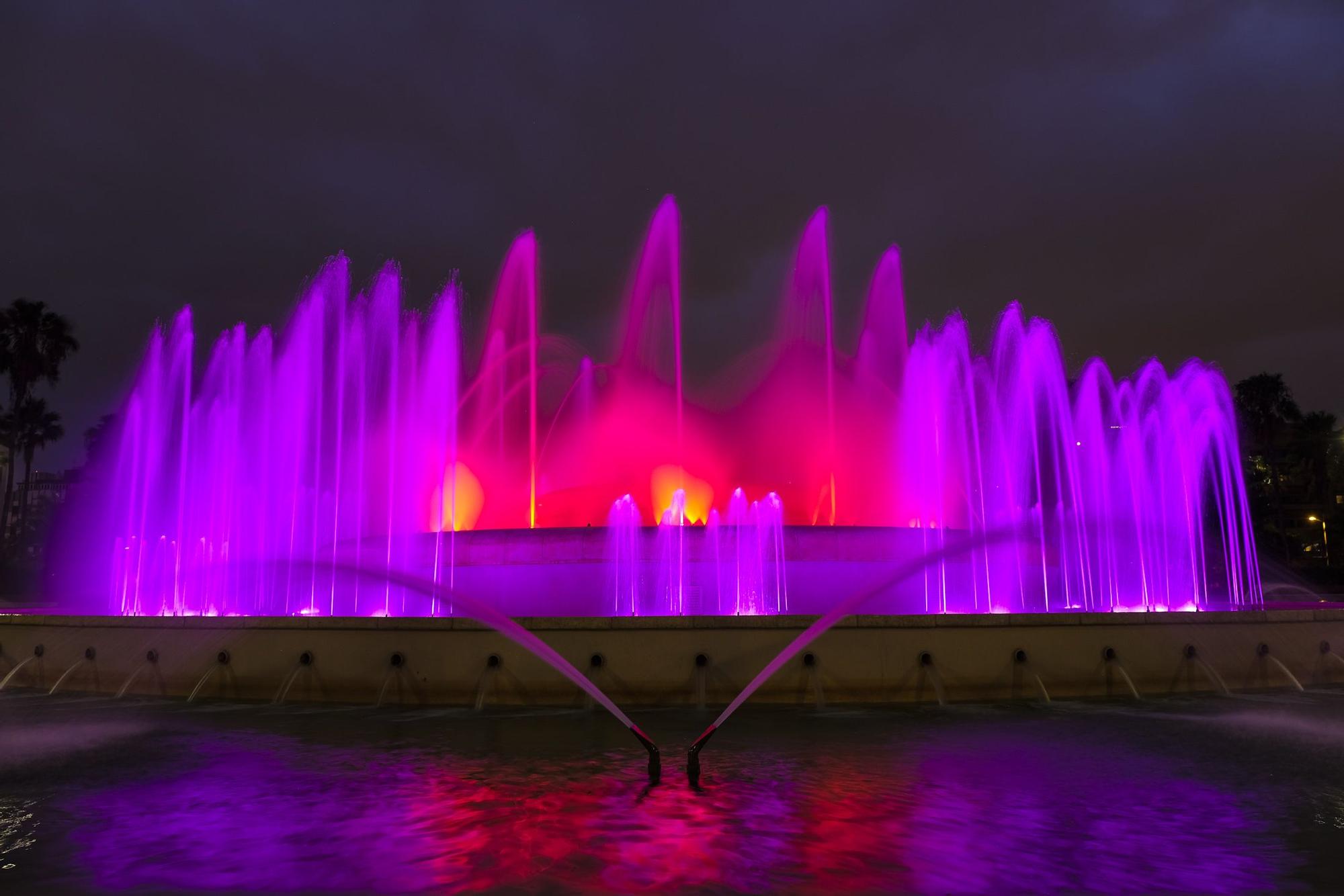 Espectáculo de luces en la Fuente Luminosa