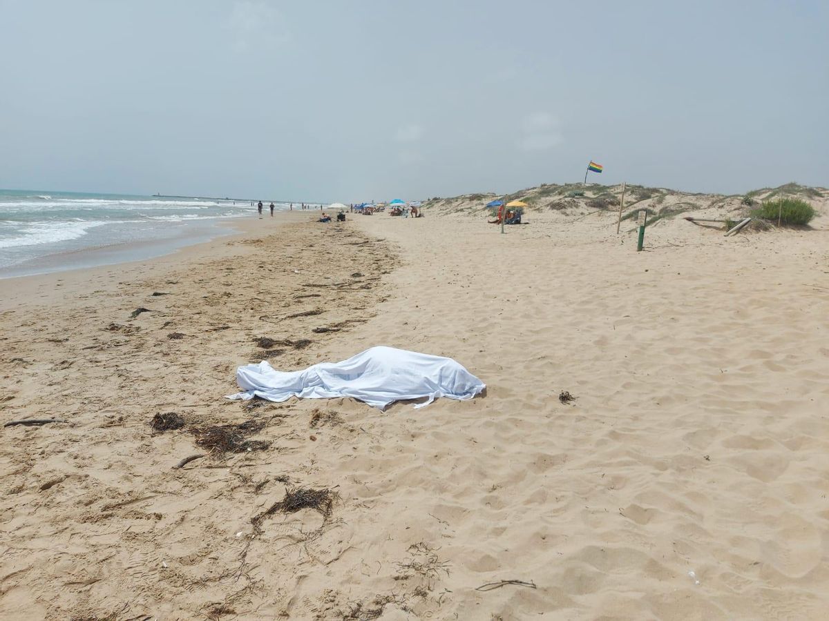 Playa del Tossals de Guardamar en la que se ha producido el fallecimiento del bañista