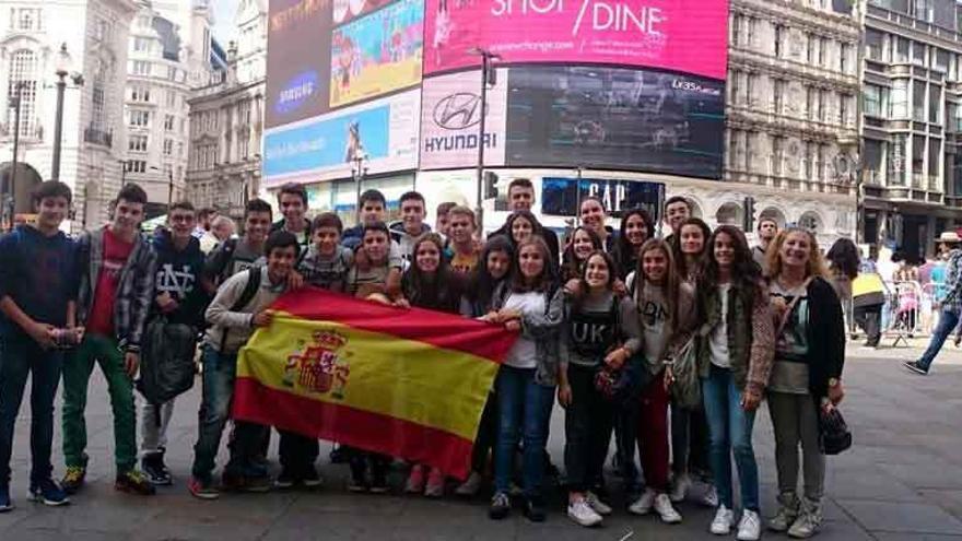 Alumnos del Virgen de la Vega en Londres.