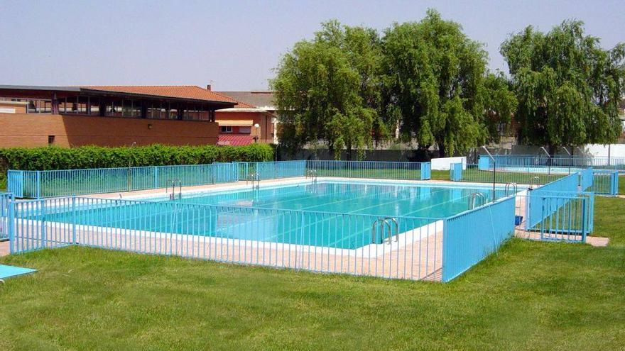 Piscina municipal de Aceuchal