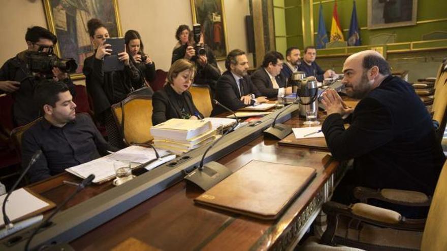 Debate entre Agustín Iglesias Caunedo (PP) Y Rubén Rosón (SOMOS)