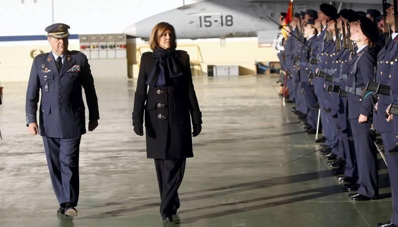 Visita de Cospedal a la Base Aérea de Zaragoza