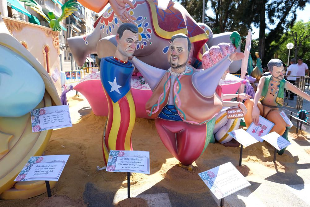 Las elecciones, el tema principal de las Fallas de Elda