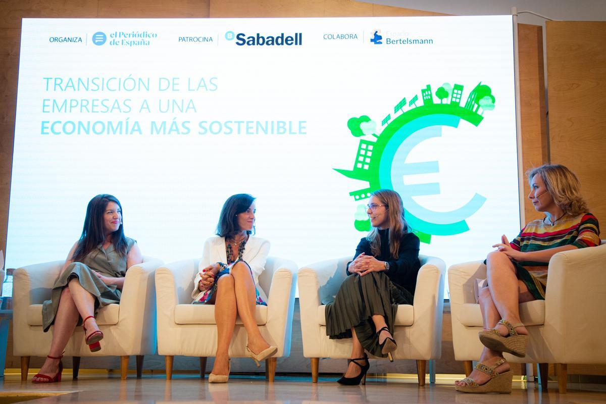 Las expertas debaten en el encuentro sobre empresas y economía sostenible organizado por Prensa Ibérica